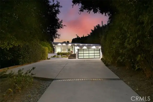 3901 Ventura Canyon Avenue, Sherman Oaks, CA 91423 - #3