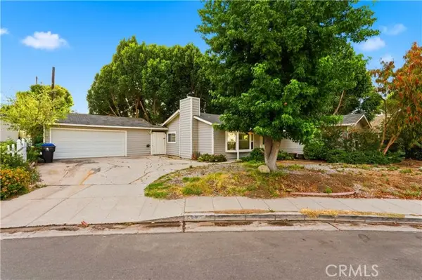 5345 Don Pio Drive, Woodland Hills, CA 91364
