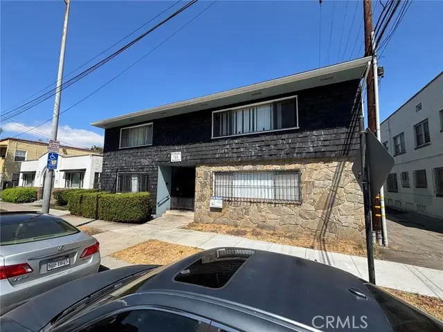 723 6th, Long Beach, CA 90802 - #1