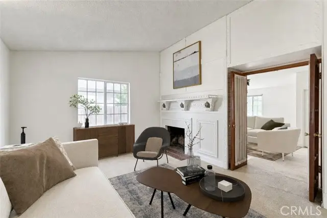 20431 Payeras Street, Chatsworth, CA 91311 - #2