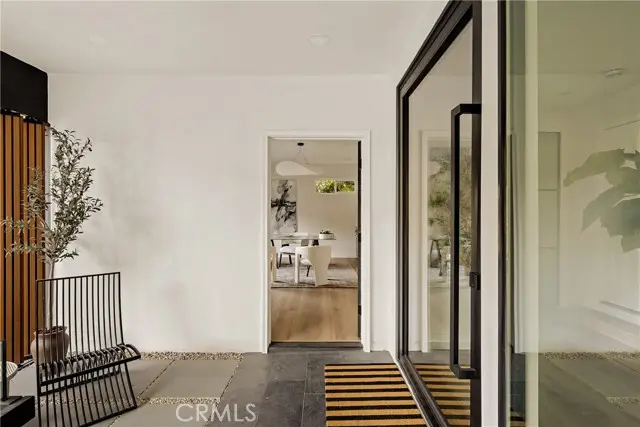 3619 Lowry Road, Los Angeles, CA 90027 - #3