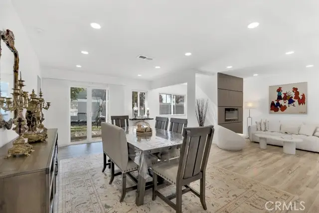 22736 Schoolcraft, West Hills, CA 91307 - #2