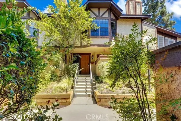 8241 Mason Avenue  #C, Winnetka, CA 91306