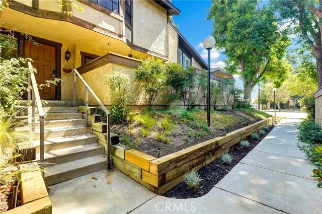 8241 Mason Avenue  #C, Winnetka, CA 91306 - #3