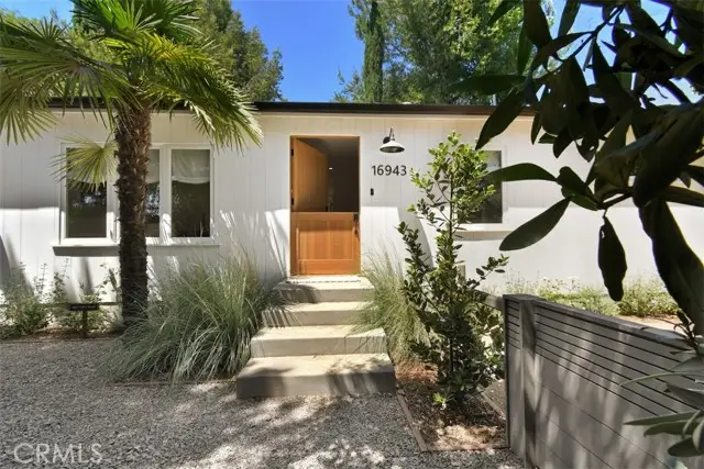 16943 Hartland, Van Nuys, CA 91406 - #2