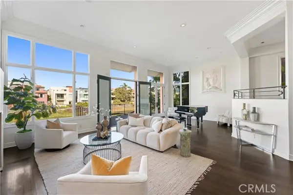 5206 Pacific Avenue, Marina Del Rey, CA 90292