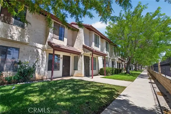 2260 Avenue Q4, Palmdale, CA 93550
