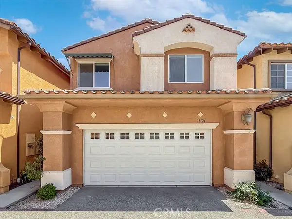 16724 Tim Ln, Van Nuys, CA 91406