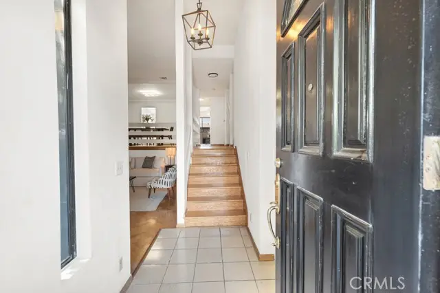 14311 Hartsook Street, Sherman Oaks, CA 91423 - #3