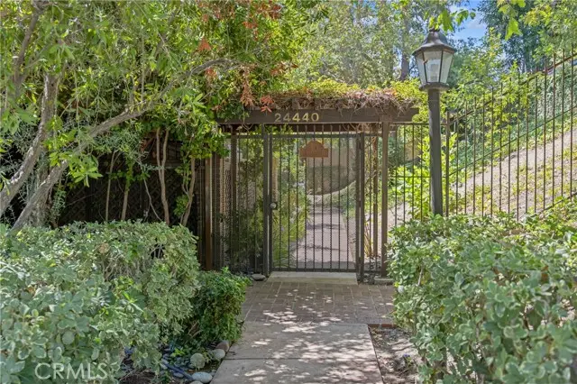 24440 Victory  #15, Woodland Hills, CA 91367 - #1