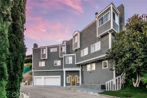 23200 Cass Avenue, Woodland Hills, CA 91364