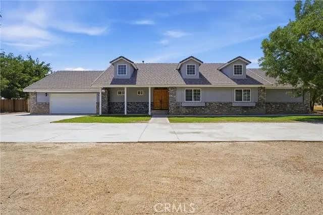 5653 Willow Avenue, Rosamond, CA 93560 - #1