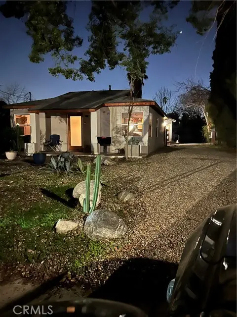 261 Oak Avenue, Pasadena, CA 91107