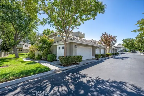 26127 Mcbean Parkway  #35, Valencia, CA 91355