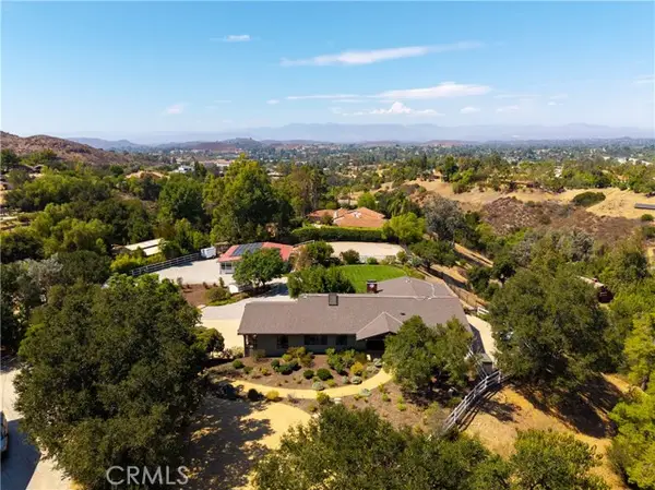 196 Colt Lane, Thousand Oaks, CA 91361