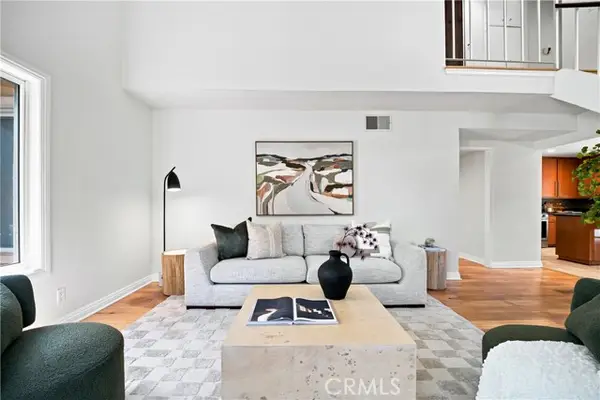 22719 Bassett Street, West Hills, CA 91307
