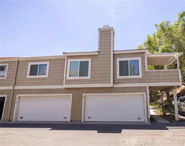 31371 The old Rd  #E, Castaic, CA 91384