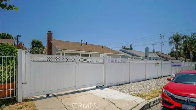 6418 Whitman Avenue, Van Nuys, CA 91406 - #2
