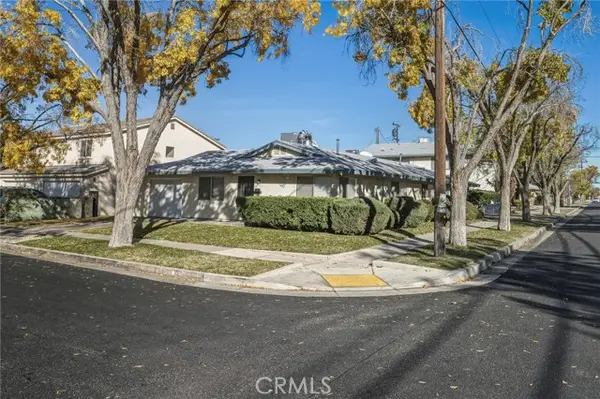 44702 Fig Avenue, Lancaster, CA 93534