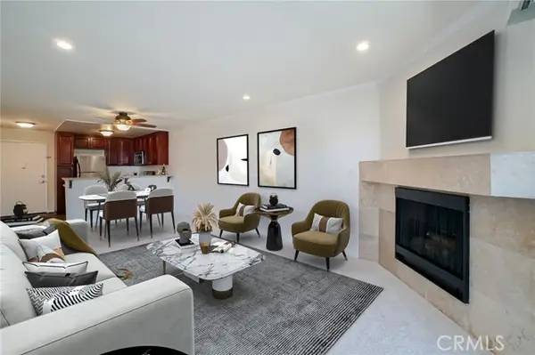 5510 Owensmouth Avenue  #209, Woodland Hills, CA 91367