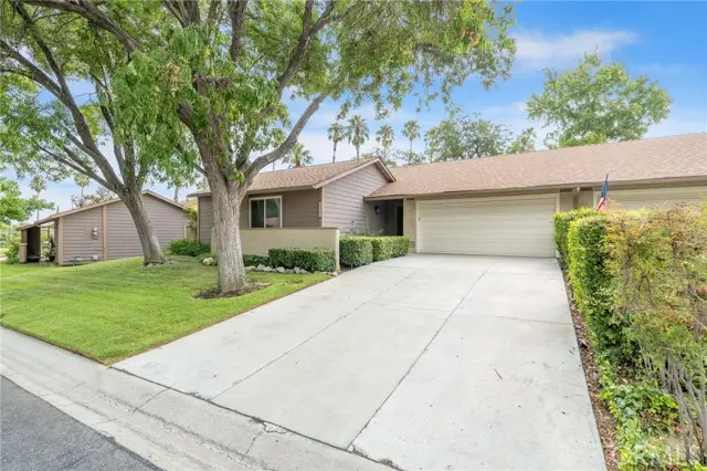 26105 Rainbow Glen Drive, Newhall, CA 91321 - #3