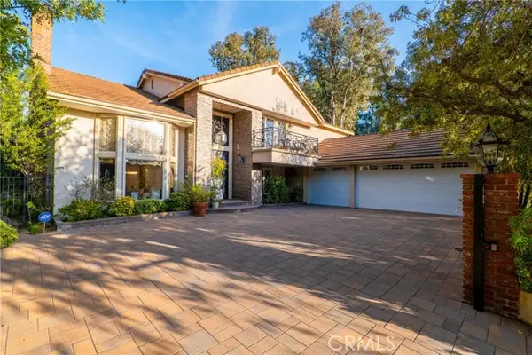4200 Gayle Drive, Tarzana, CA 91356