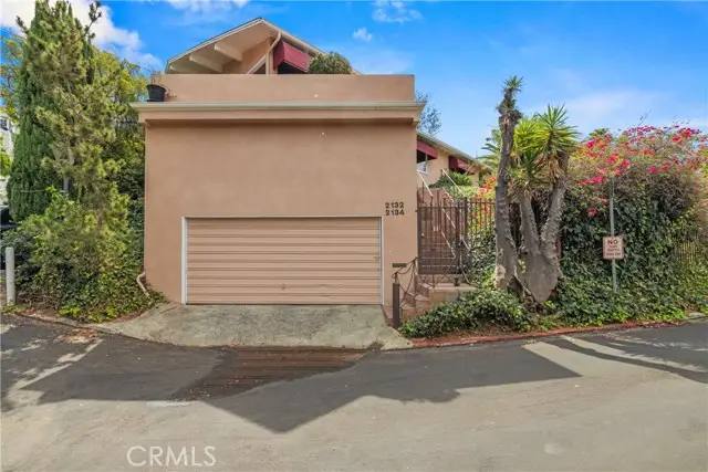 2132 Alcyona, Los Angeles, CA 90068 - #2