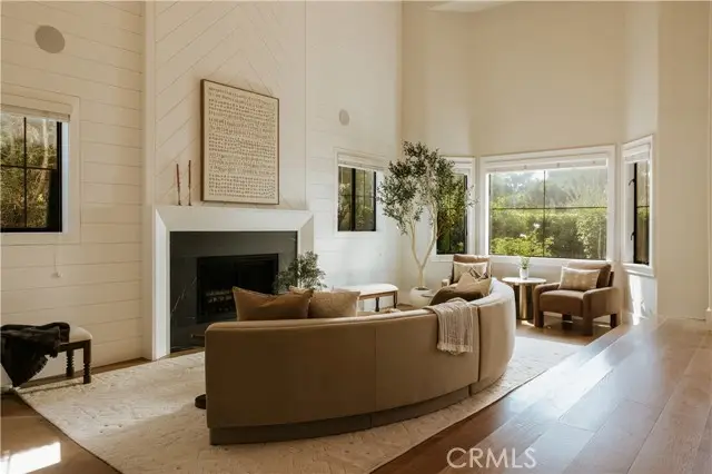 14803 Otsego Street, Sherman Oaks, CA 91403 - #3