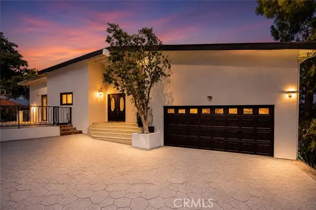 4999 Alatar Drive, Woodland Hills, CA 91364 - #2