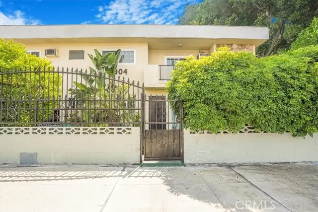 6904 Radford Avenue  #1, North Hollywood, CA 91605 - #1