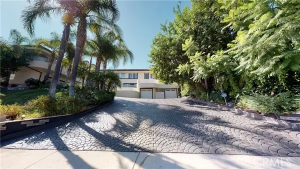 22500 Summit Ridge, Chatsworth, CA 91311