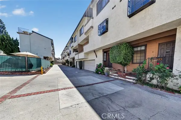 7650 Topanga Canyon Boulevard  #9, Canoga Park, CA 91304