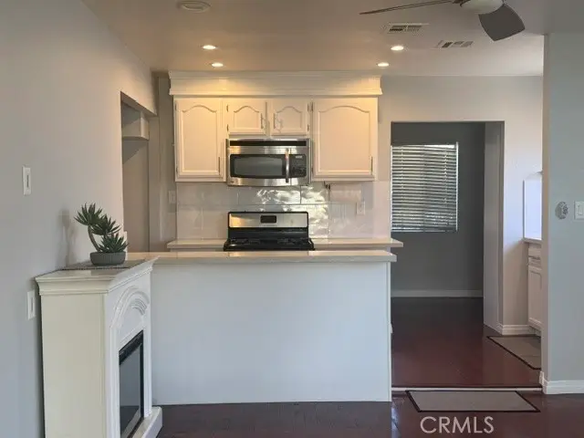 25119 Atwood, Newhall, CA 91321 - #3