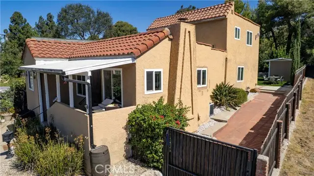 2389 Mayfield, Montrose, CA 91020 - #3