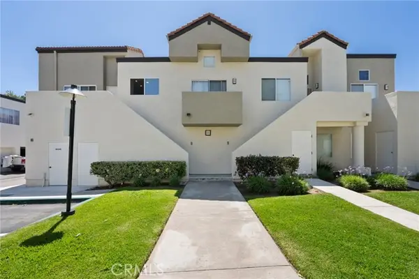 21200 Trumpet  #205, Newhall, CA 91321