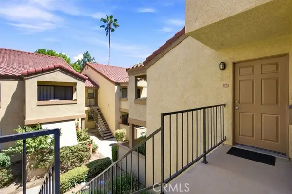 1134 Blaine  #202, Riverside, CA 92502