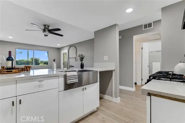 12601 Van Nuys Boulevard  #104, Pacoima, CA 91331