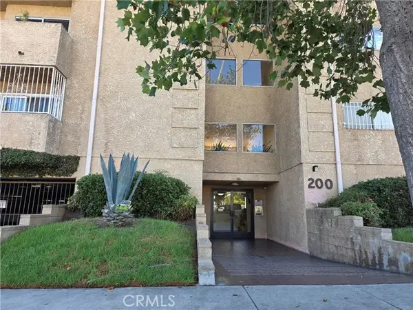 200 Reno  #102, Los Angeles, CA 90057