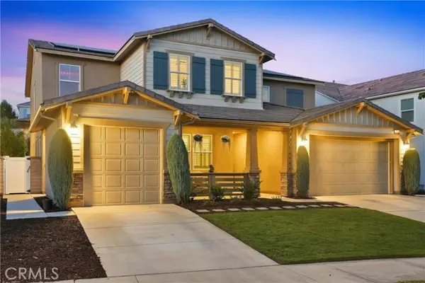 22389 Midtown Court, Saugus, CA 91350