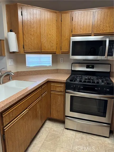 23709 Del Monte Drive, Valencia, CA 91355