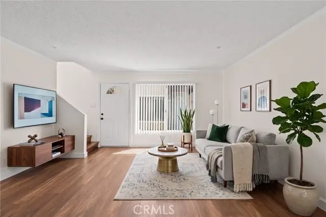 8800 Burnet Avenue  #7, North Hills, CA 91343 - #1