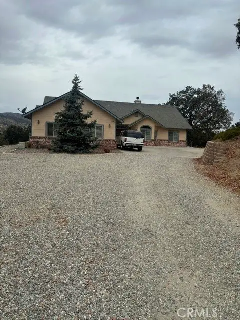 24181 Martingale Way, Tehachapi, CA 93561
