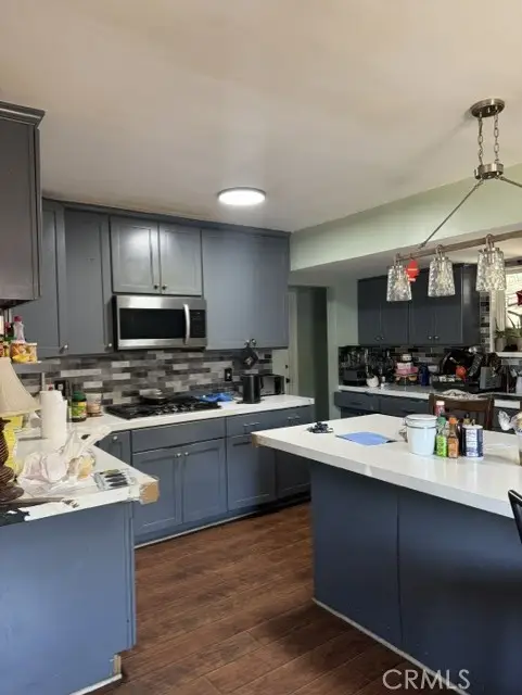 11081 De Garmo, Pacoima, CA 91331 - #3