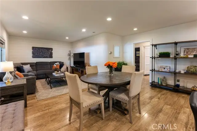 5802 Tobias, Van Nuys, CA 91411 - #2