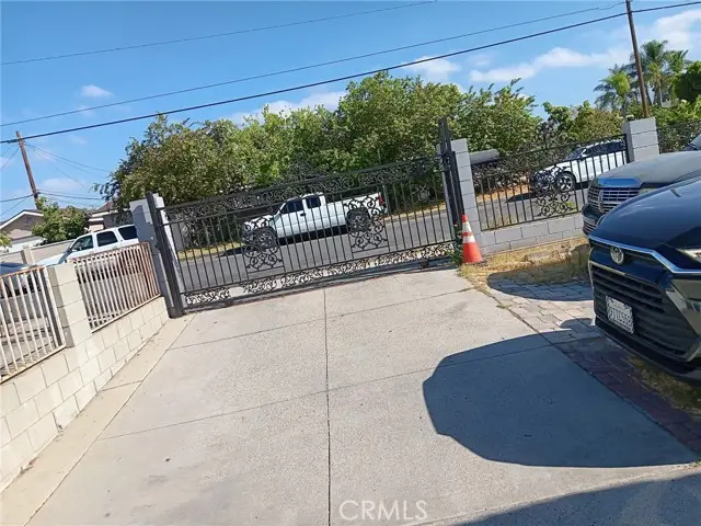 11136 Keswick Street, Sun Valley, CA 91352 - #2