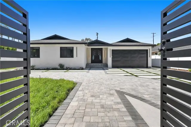 16158 Magnolia, Encino, CA 91436 - #2