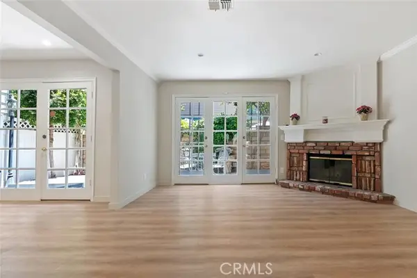 18850 Hatteras  #5, Tarzana, CA 91356