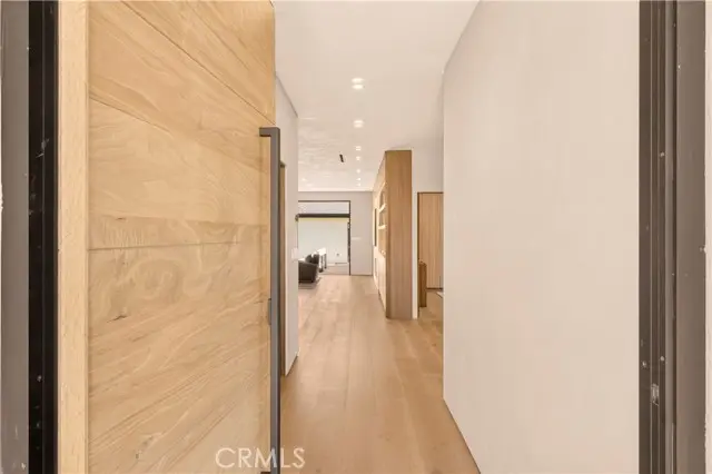 2339 23rd, Santa Monica, CA 90405 - #2