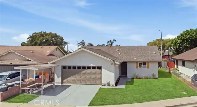 221 Vegas Drive, Oxnard, CA 93030 - #1