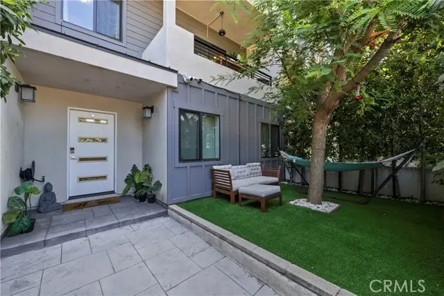 8404 Woodley Place, North Hills, CA 91343 - #2